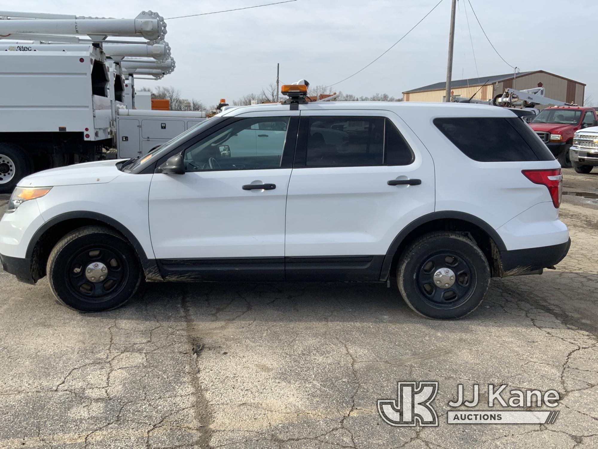 (South Beloit, IL) 2015 Ford Explorer AWD Police Interceptor 4-Door Sport Utility Vehicle Runs, Move