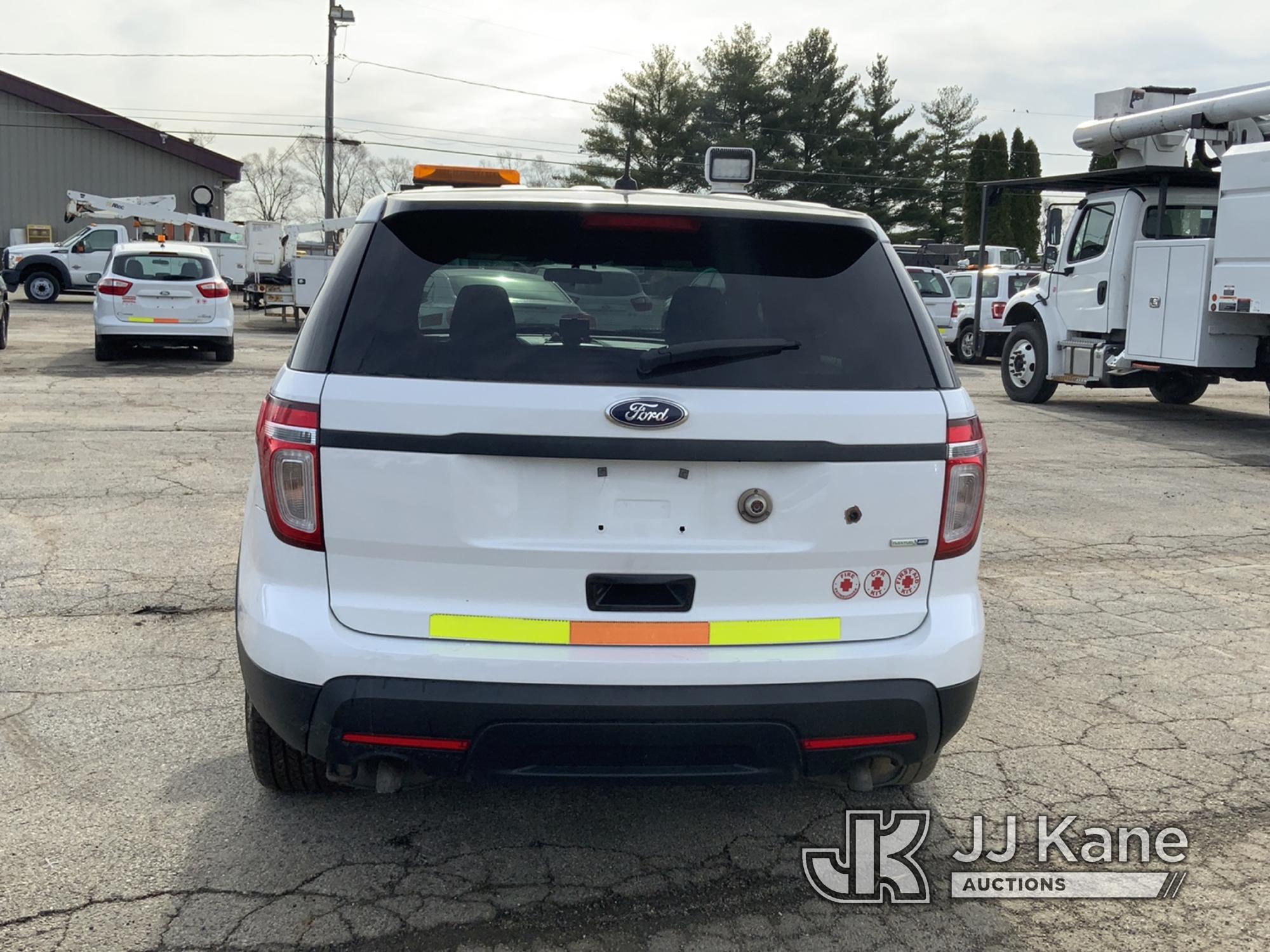 (South Beloit, IL) 2015 Ford Explorer AWD Police Interceptor 4-Door Sport Utility Vehicle Runs, Move