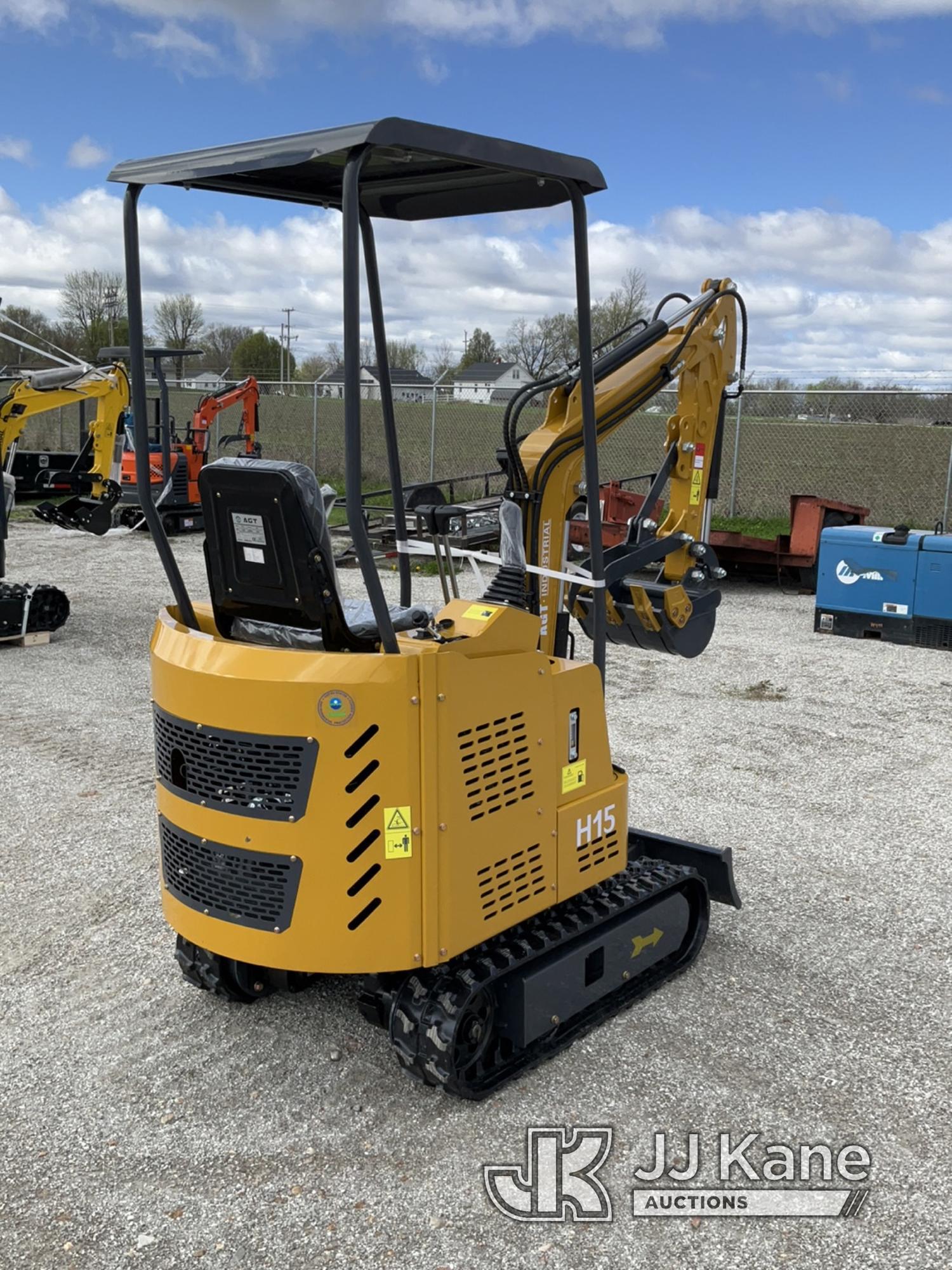 (Hawk Point, MO) 2024 AGT H15 Mini Hydraulic Excavator New/Unused.