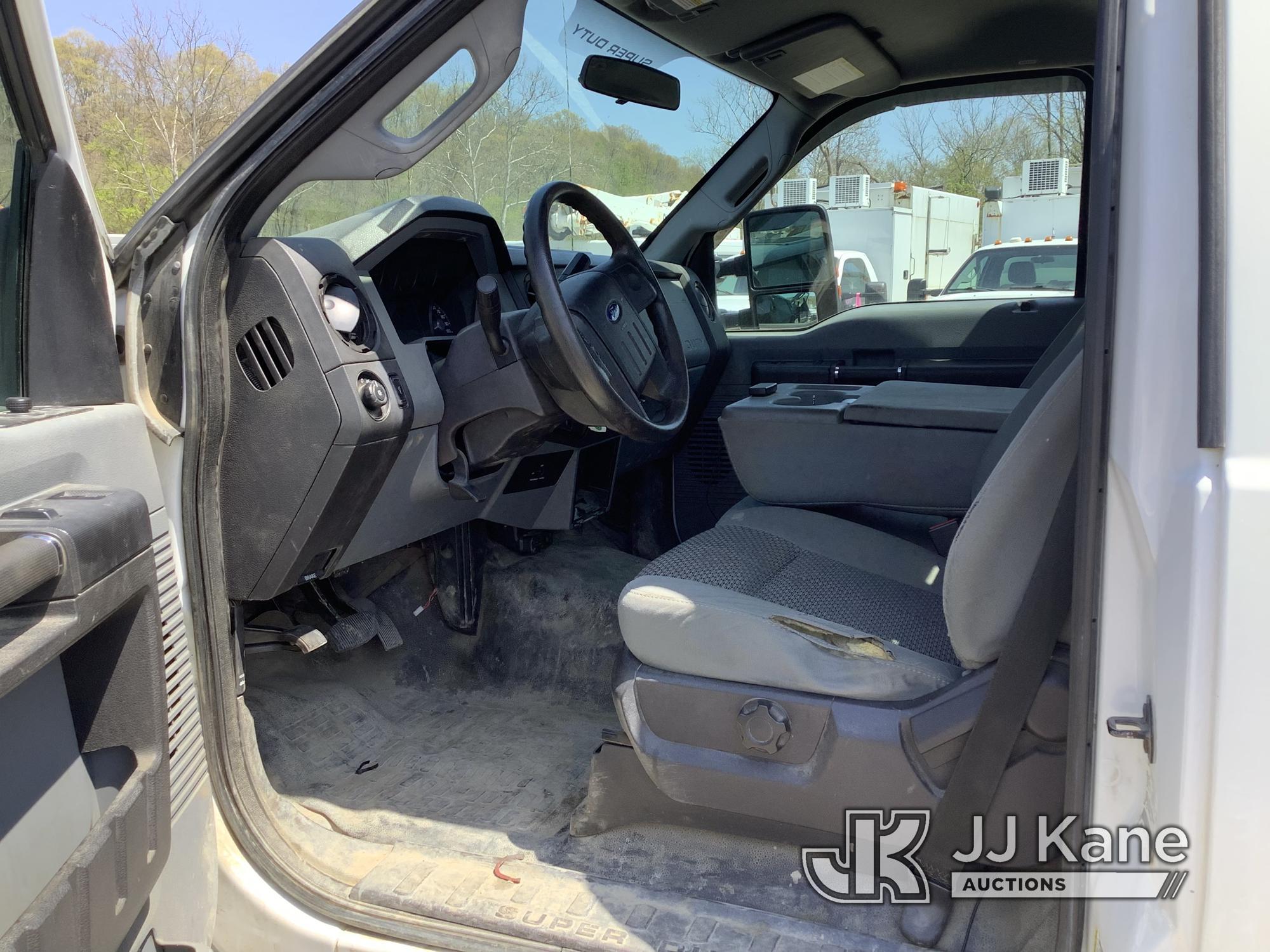 (Smock, PA) 2014 Ford F350 4x4 Pickup Truck Runs & Moves, Check Engine Light On, Rust & Body Damage