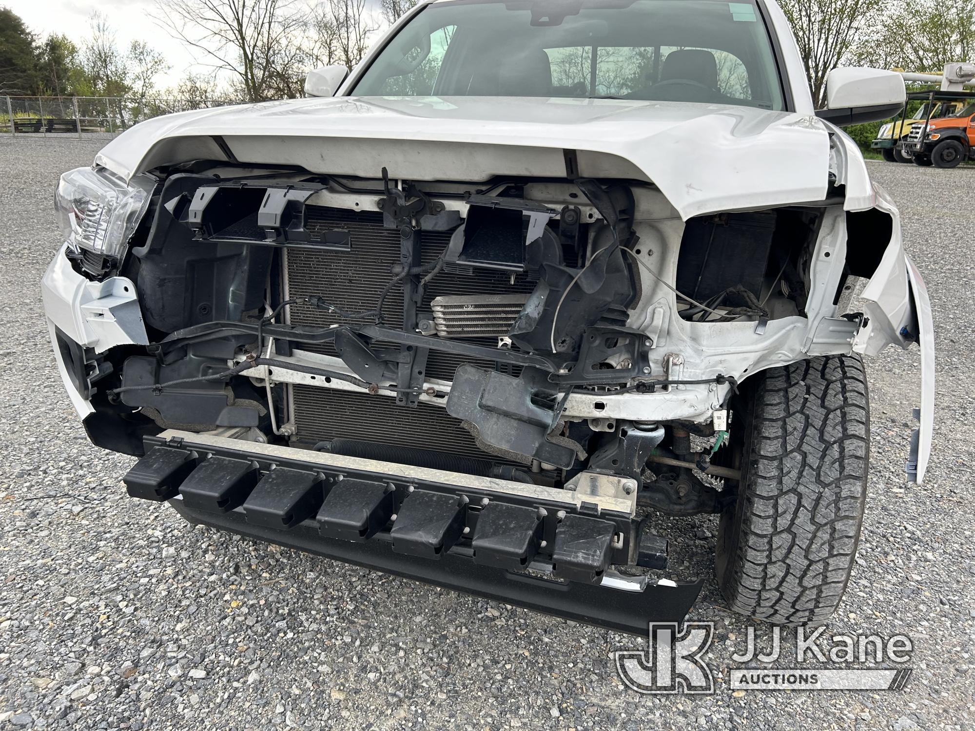 (Hagerstown, MD) 2019 Toyota Tacoma Extended-Cab Pickup Truck Runs & Moves, Front Damage, Rust & Bod