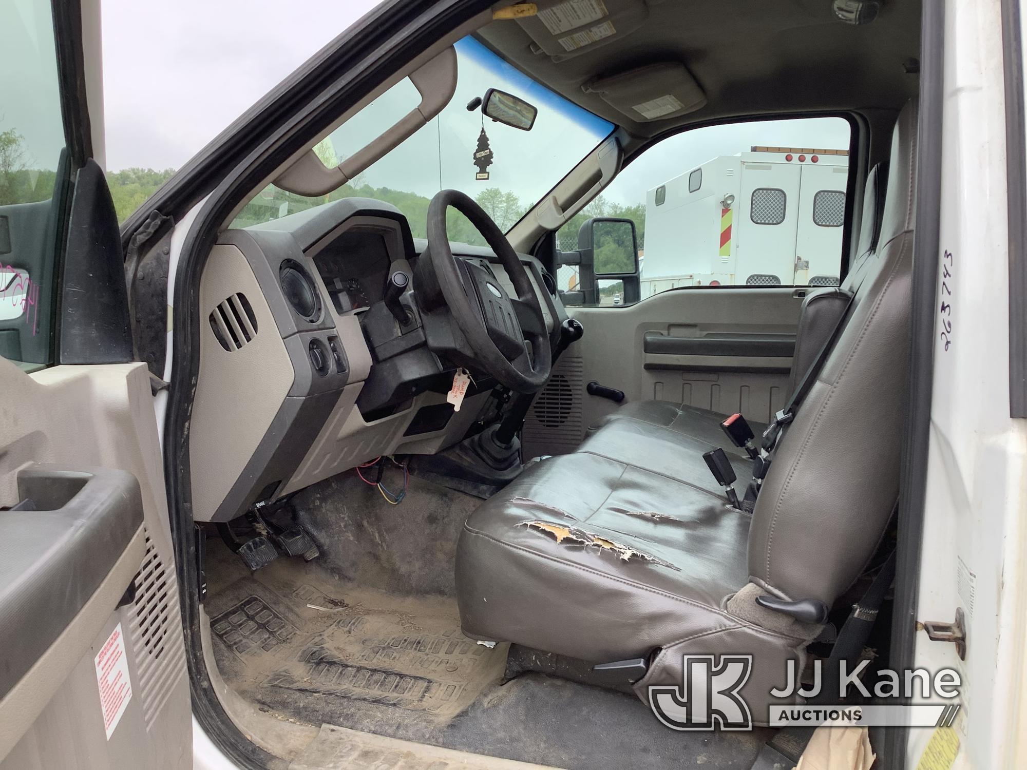 (Smock, PA) 2009 Ford F450 Dump Truck Runs, Moves & Operates, Rust & Body Damage