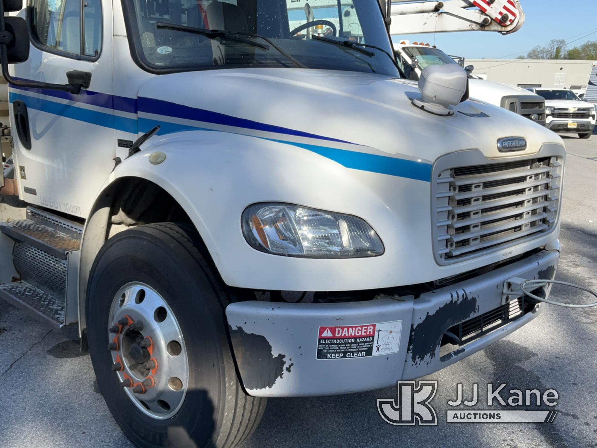 (Chester Springs, PA) Altec A55-OC, Material Handling Bucket Truck mounted on 2008 Freightliner M2 1