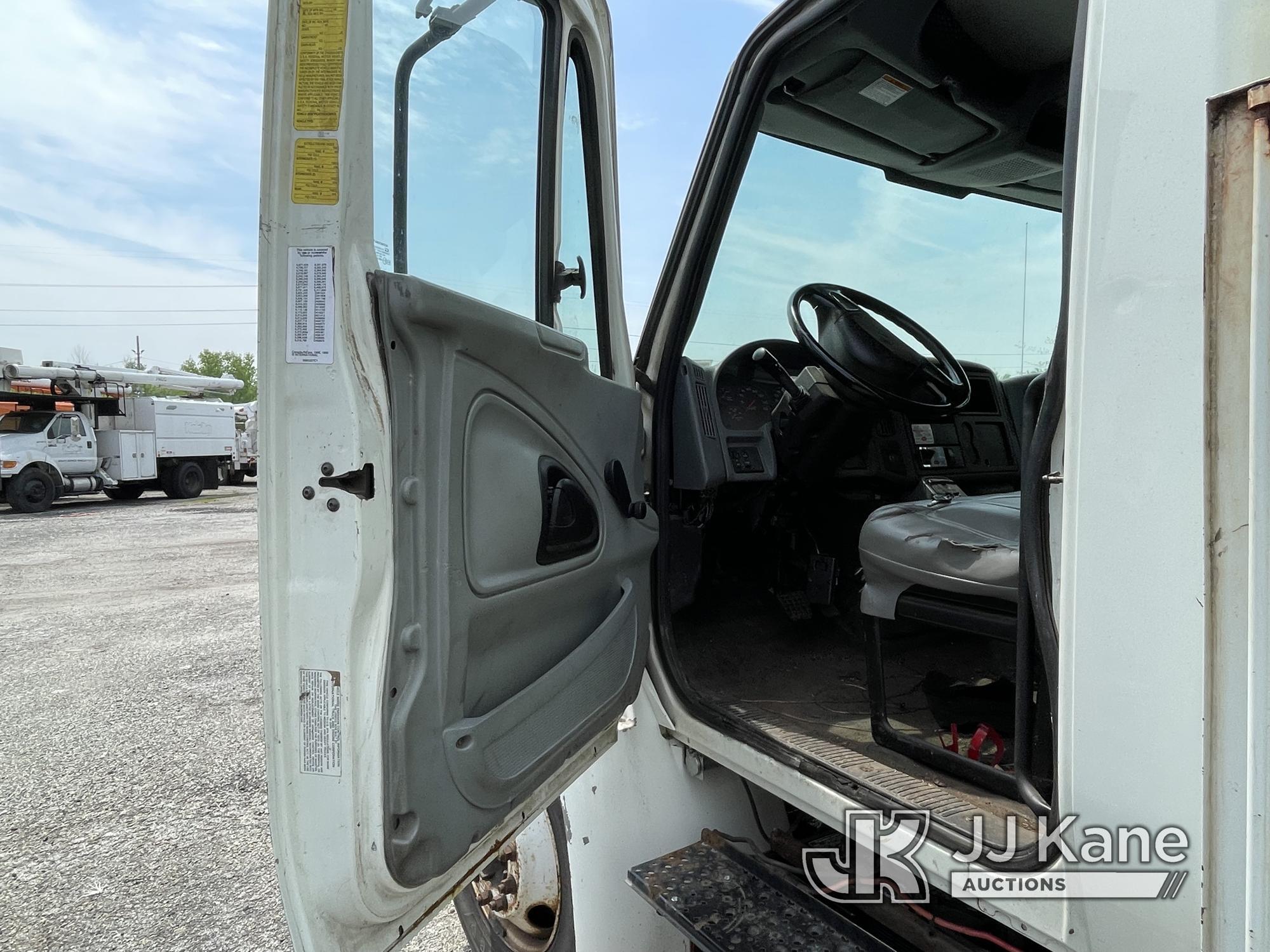 (Plymouth Meeting, PA) 2005 International 4300 Chipper Dump Truck Not Running Condition Unknown, Dri