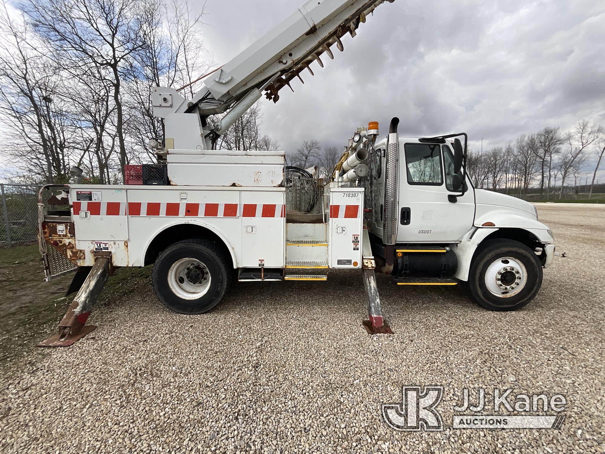 (London, OH) Altec DM45T, Digger Derrick rear mounted on 2004 International 4400 Utility Truck, Inve