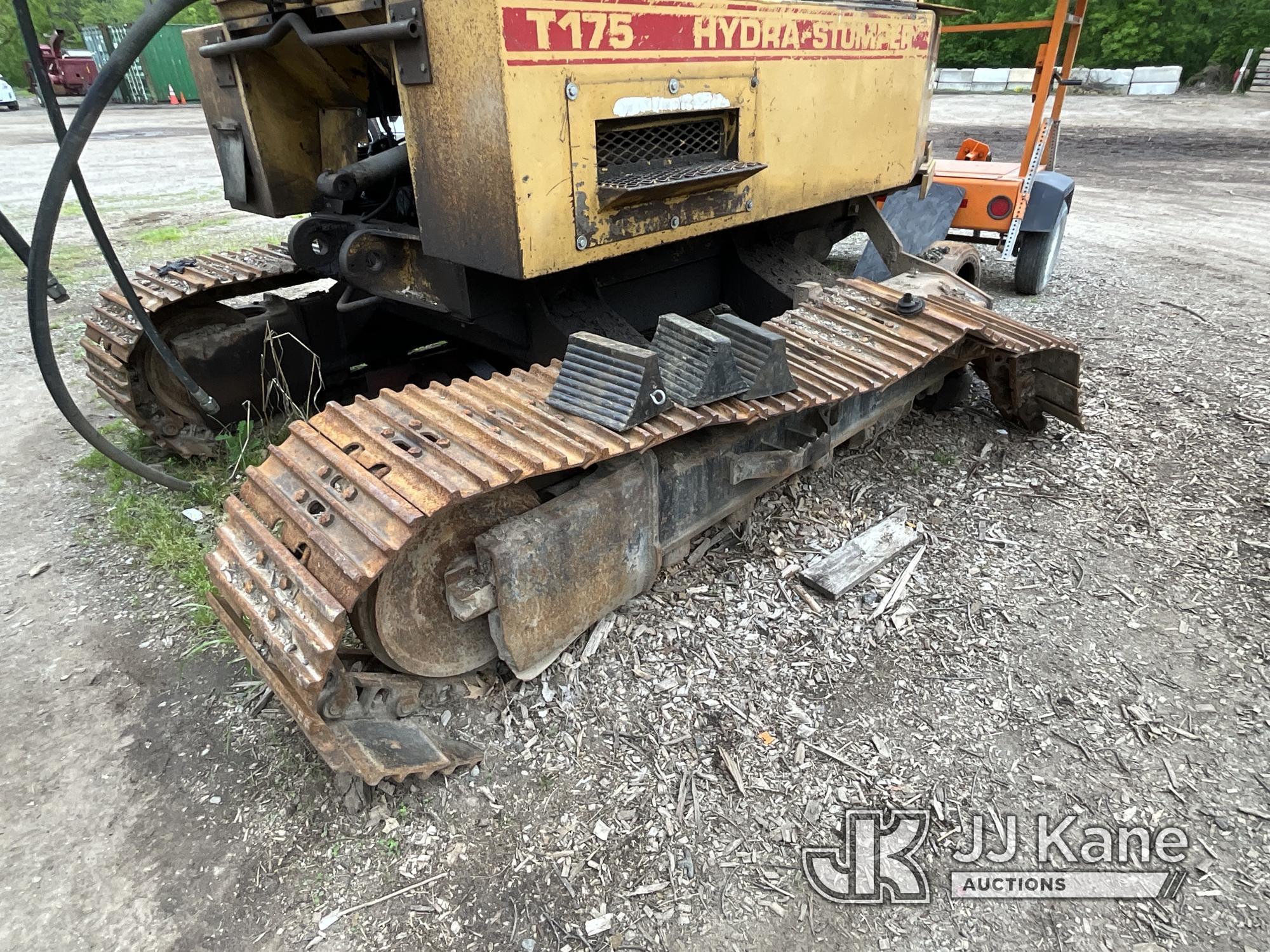 (Grand Rapids, MI) 2000 Rayco T175 Crawler Tractor Not Running, Condition Unknown) (Missing Parts) (