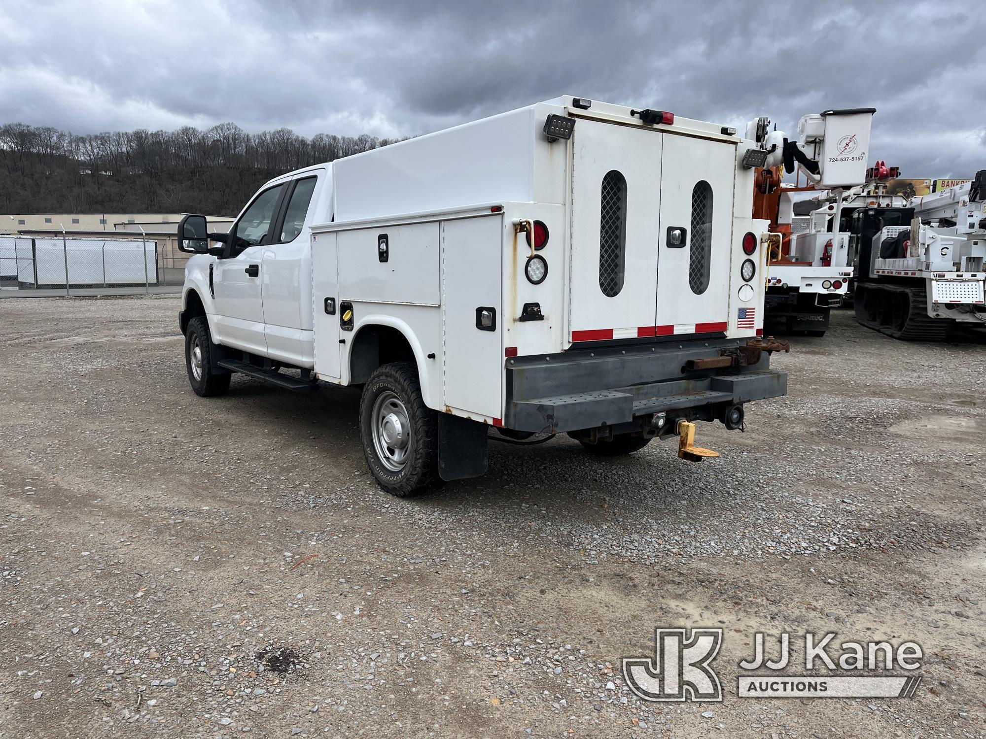 (Smock, PA) 2017 Ford F250 4x4 Extended-Cab Enclosed Service Truck Runs & Moves, Check Engine Light