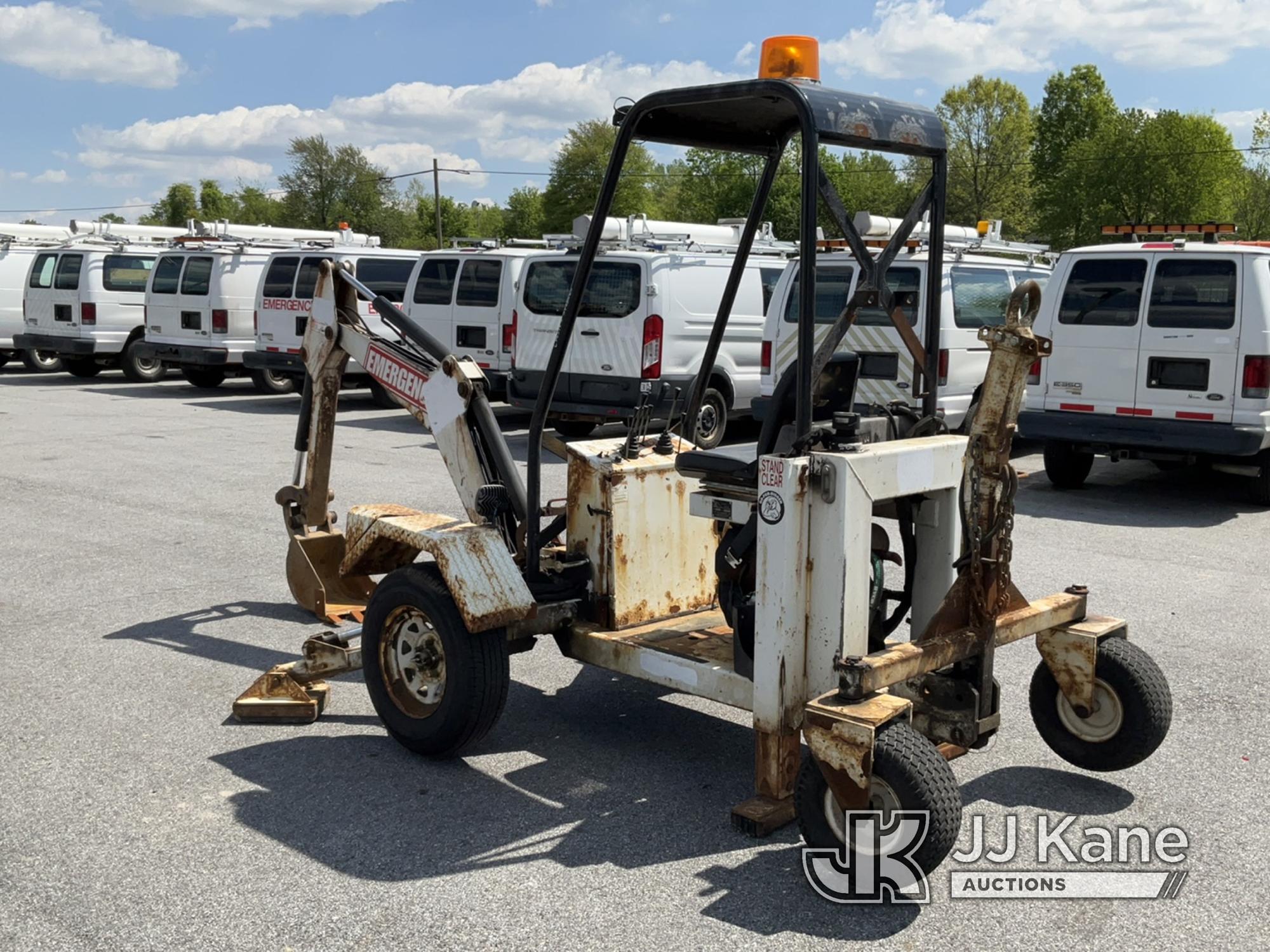 (Chester Springs, PA) 2006 RHM GF6LM Towable Backhoe No Title) (Runs & Moves) (Inspection and Remova