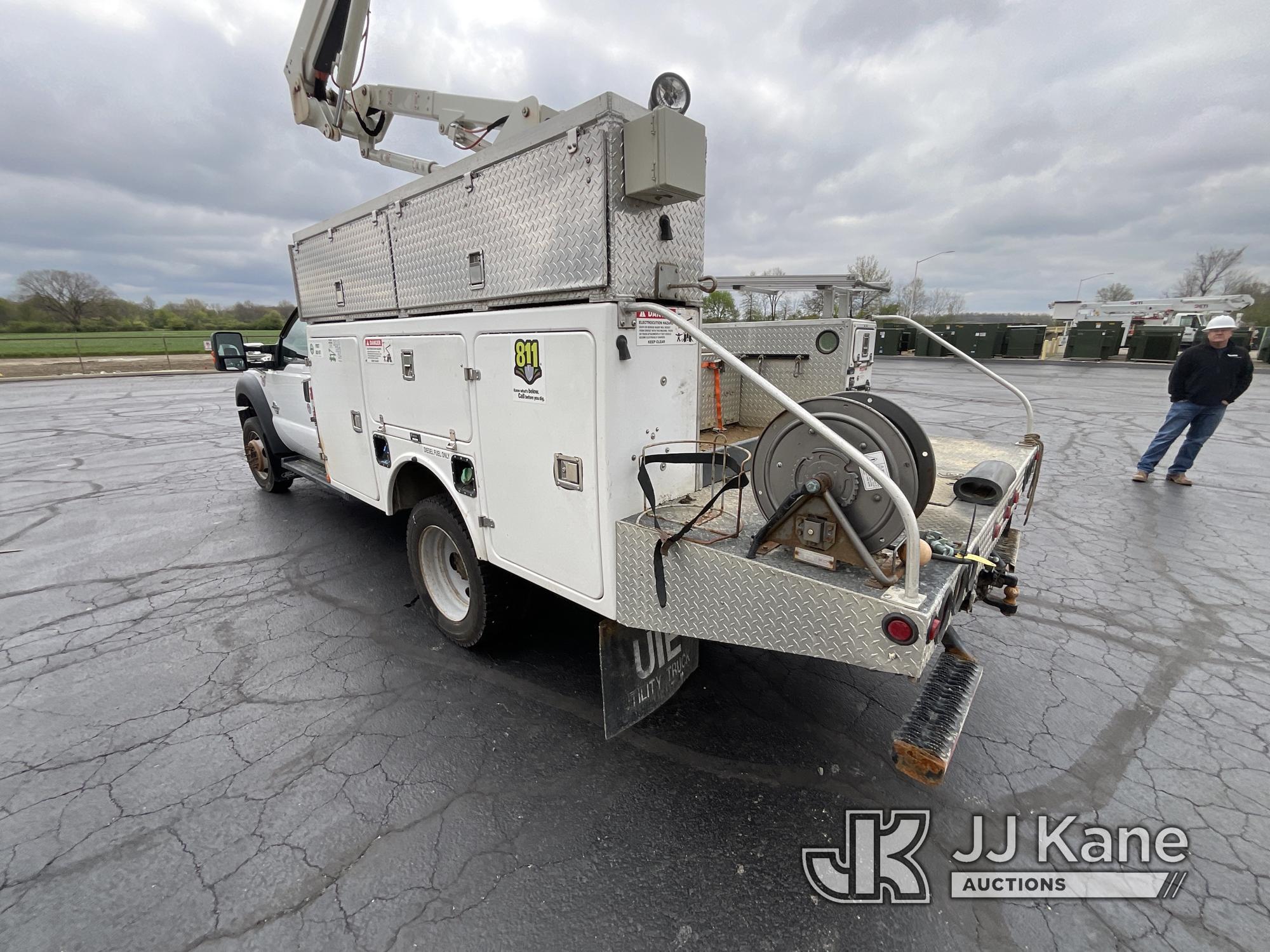 (Marysville, OH) Versalift SST37EHI, Articulating & Telescopic Bucket Truck mounted behind cab on 20
