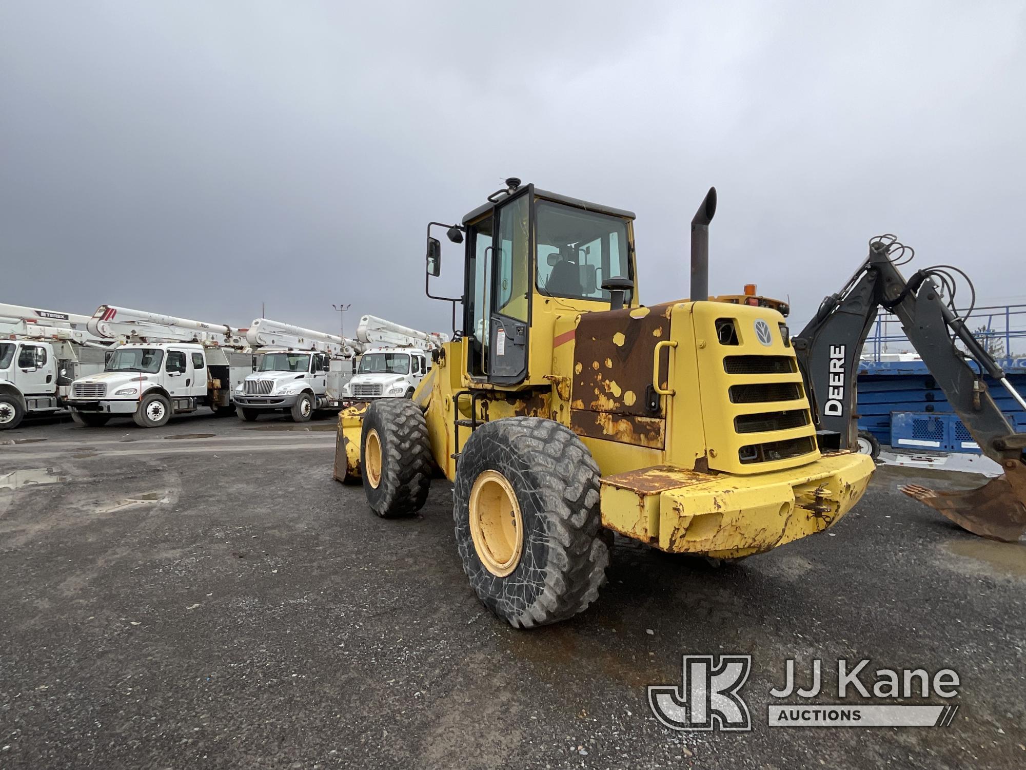 (Rome, NY) 2004 New Holland LW130 Articulating Wheel Loader runs, moves, & operates - per seller: ne