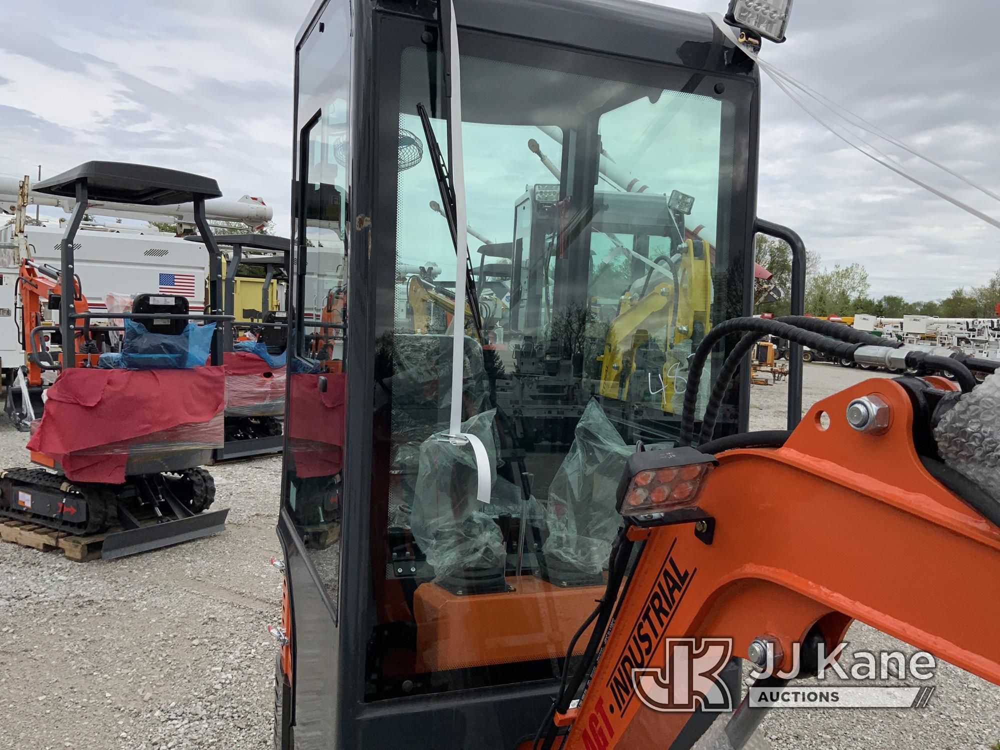 (Fort Wayne, IN) 2024 AGT QH13R Mini Hydraulic Excavator New) (Condition Unknown