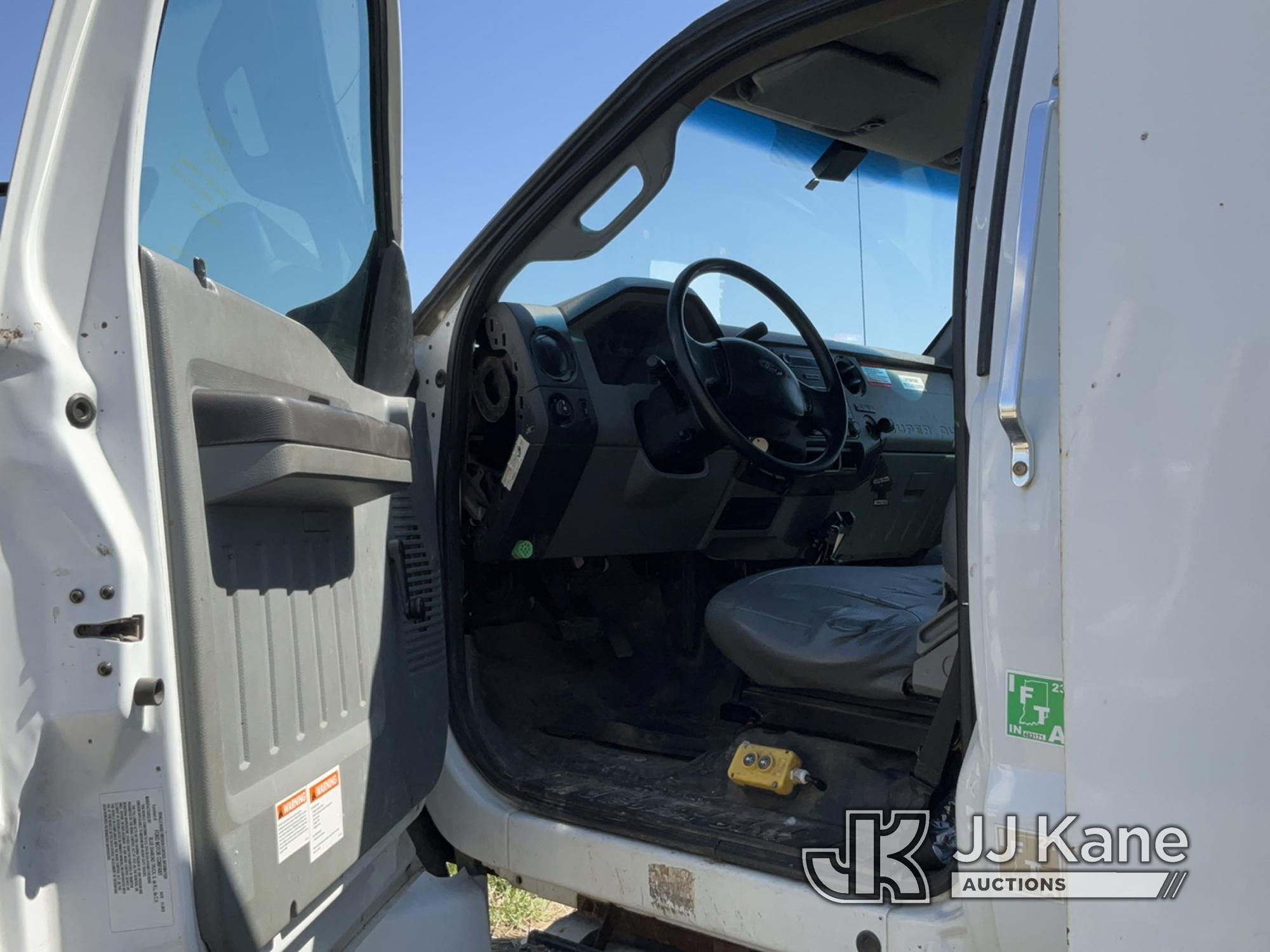 (Charlotte, MI) 2012 Ford F650 Chipper Dump Truck Condition Unknown, No Crank with Jump, BUYER LOAD.