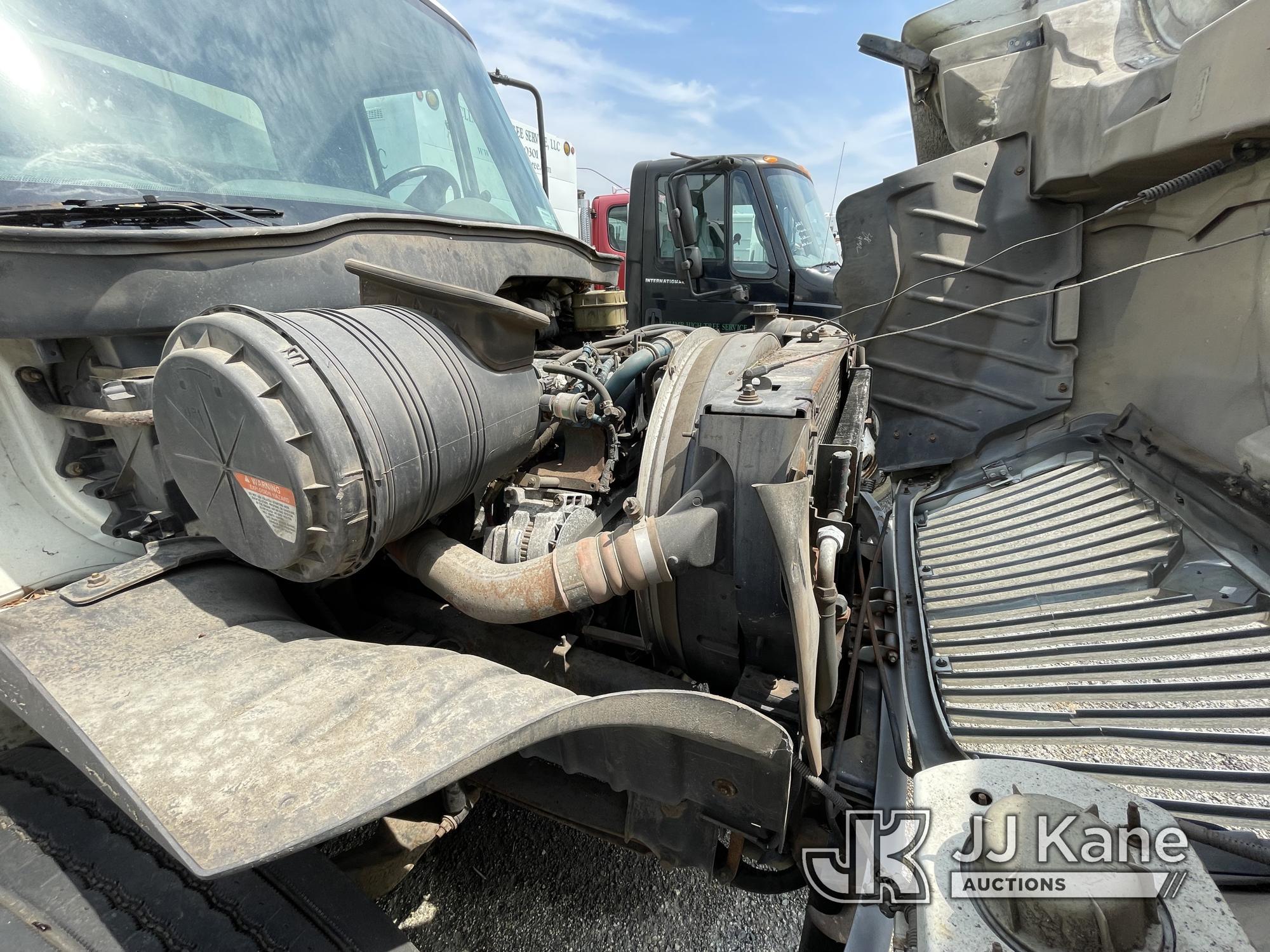 (Plymouth Meeting, PA) 2005 International 4300 Chipper Dump Truck Not Running Condition Unknown, Dri