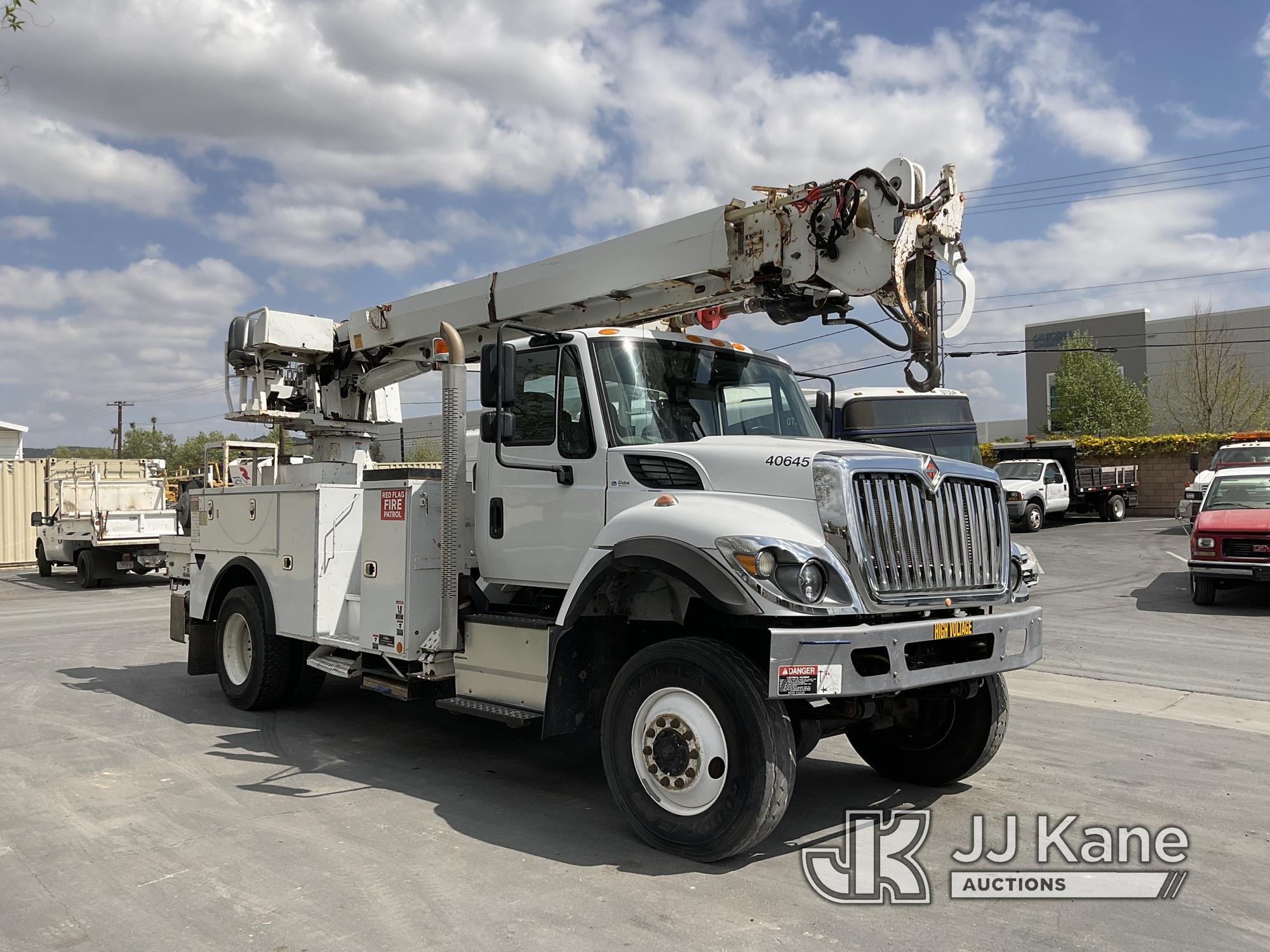 (Jurupa Valley, CA) Altec DC47-TR, , 2017 International 7300 4X4 Utility Truck, 6x6 Runs, Moves & Op