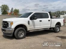 2017 Ford F250 4x4 Crew-Cab Pickup Truck Runs & Moves) (Paint Damage, Body Damage