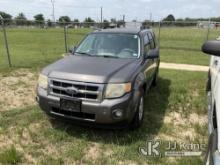 2010 Ford Escape 4-Door Sport Utility Vehicle Runs & Moves) (A/C Does Not Blow Cold, Rear Driver Win