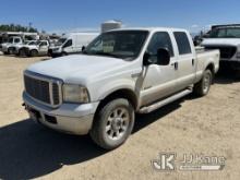 2006 Ford F250 4x4 Crew-Cab Pickup Truck Runs & Moves) (Check Engine Light On