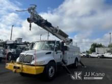 Altec DM47-TR, Digger Derrick , 2014 International 4300 Utility Truck, Electric Company Owned and Ma