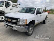 2012 Chevrolet Silverado 2500 Extended-Cab Pickup Truck Not Running & Condition Unknown) (Bad Batter