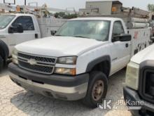 2005 Chevrolet Silverado 2500HD Service Truck Runs) (Jump to Start, Only Moves in Reverse, Does Not 