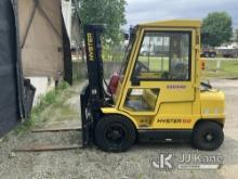 2002 Hyster H50XM Cushion Tired Forklift No LP tank, Unable to Start-No Fuel, Seller States-Runs, Mo