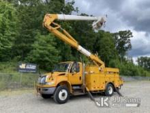 HiRanger HR50-M, Material Handling Bucket Truck rear mounted on 2011 International 4400 Utility Truc