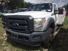 7-08137 (Trucks-Utility 2D)  Seller: Gov-Pinellas County BOCC 2016 FORD F550