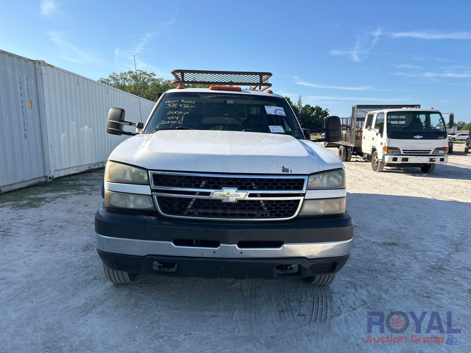 2006 Chevrolet Silverado 4x4 Crew Cab Service Truck