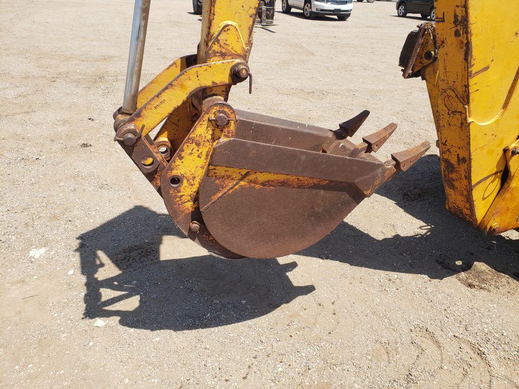 John Deere 401C Loader/Backhoe