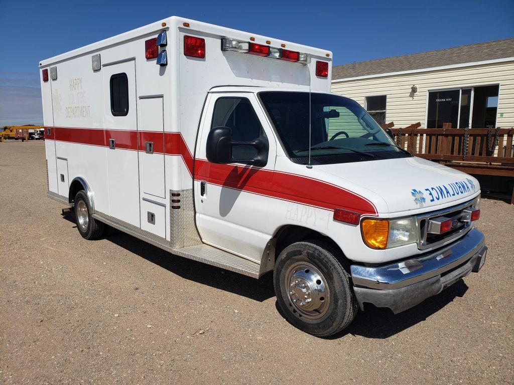 2003 Ford E450  Ambulance