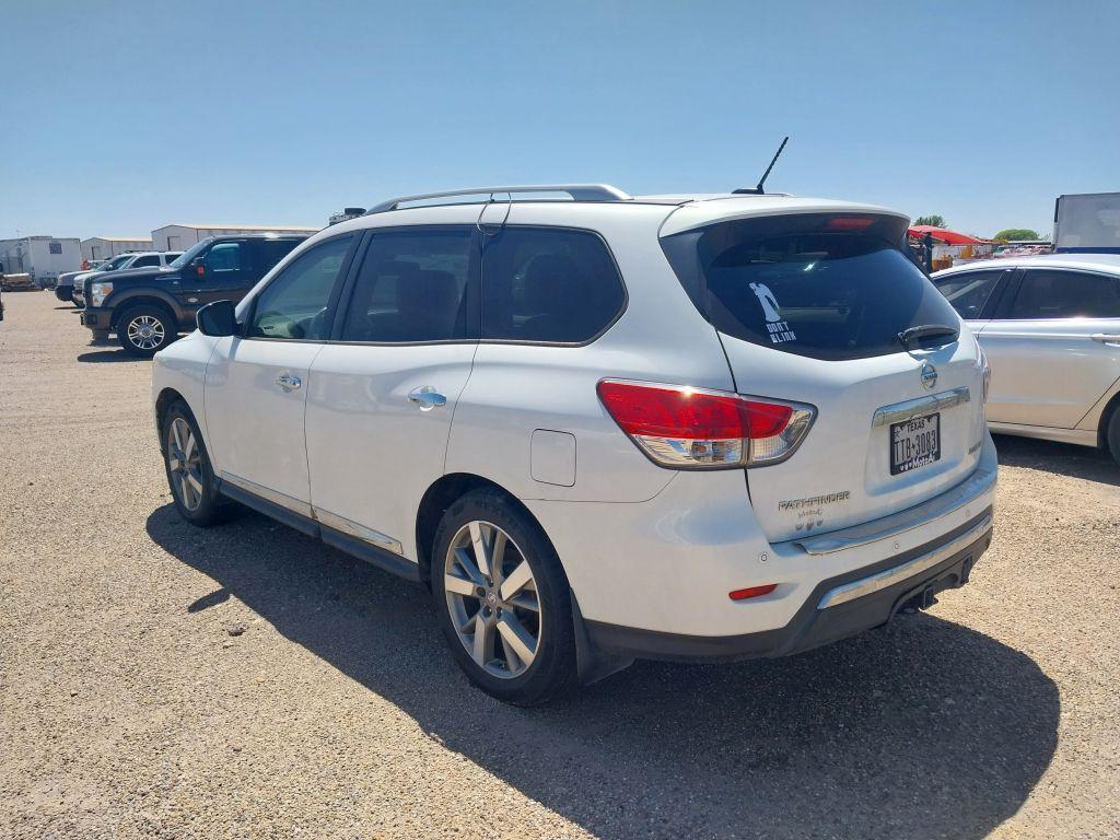 2014 Nissan Pathfinder SL SUV 4D