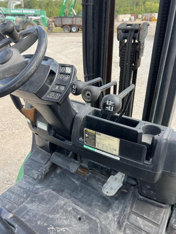 2016 Yale GTP060VX 5700lb Forklift R/K
