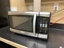 Black + Decker Household Microwave