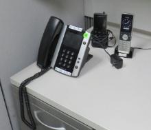 group of 3 cordless telephones