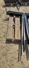 WOLVERINE 48" X 4" X 1-18" PALLET FORKS