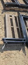 WOLVERINE 42" X 4" X 1-18" PALLET FORKS