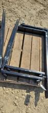 WOLVERINE 42" X 4" X 1-18" PALLET FORKS