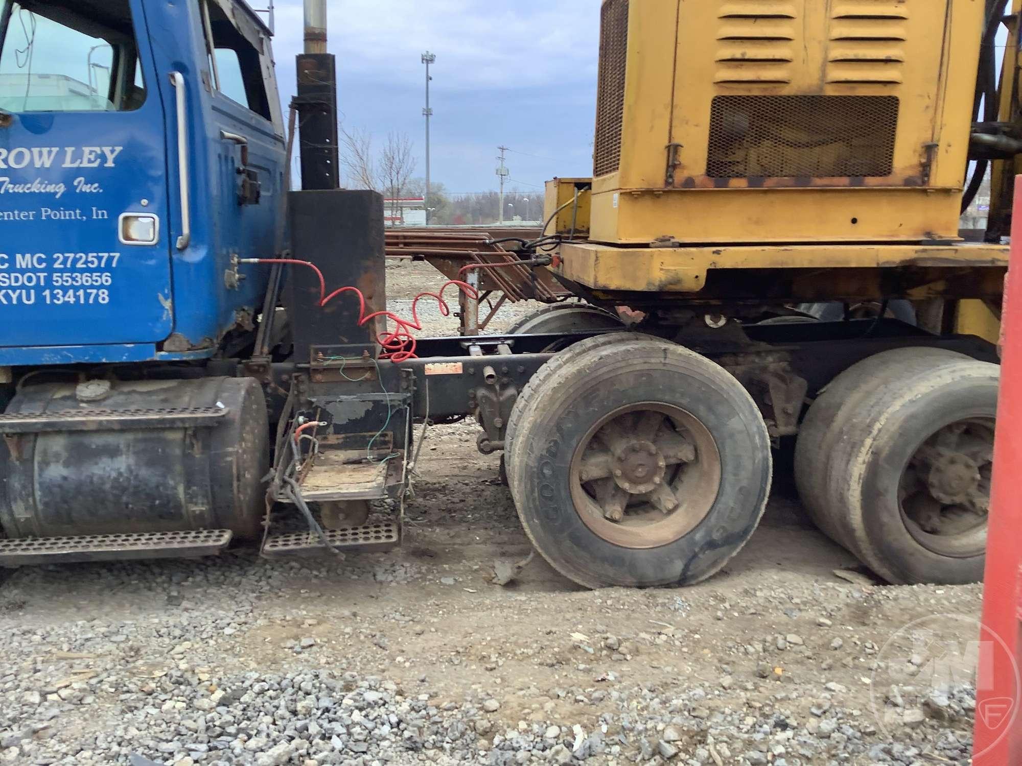 1990 WHITEGMC WB TANDEM AXLE DAY CAB TRUCK TRACTOR VIN: 4V1JDBJE1LN808848