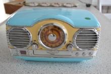 Vintage style radio