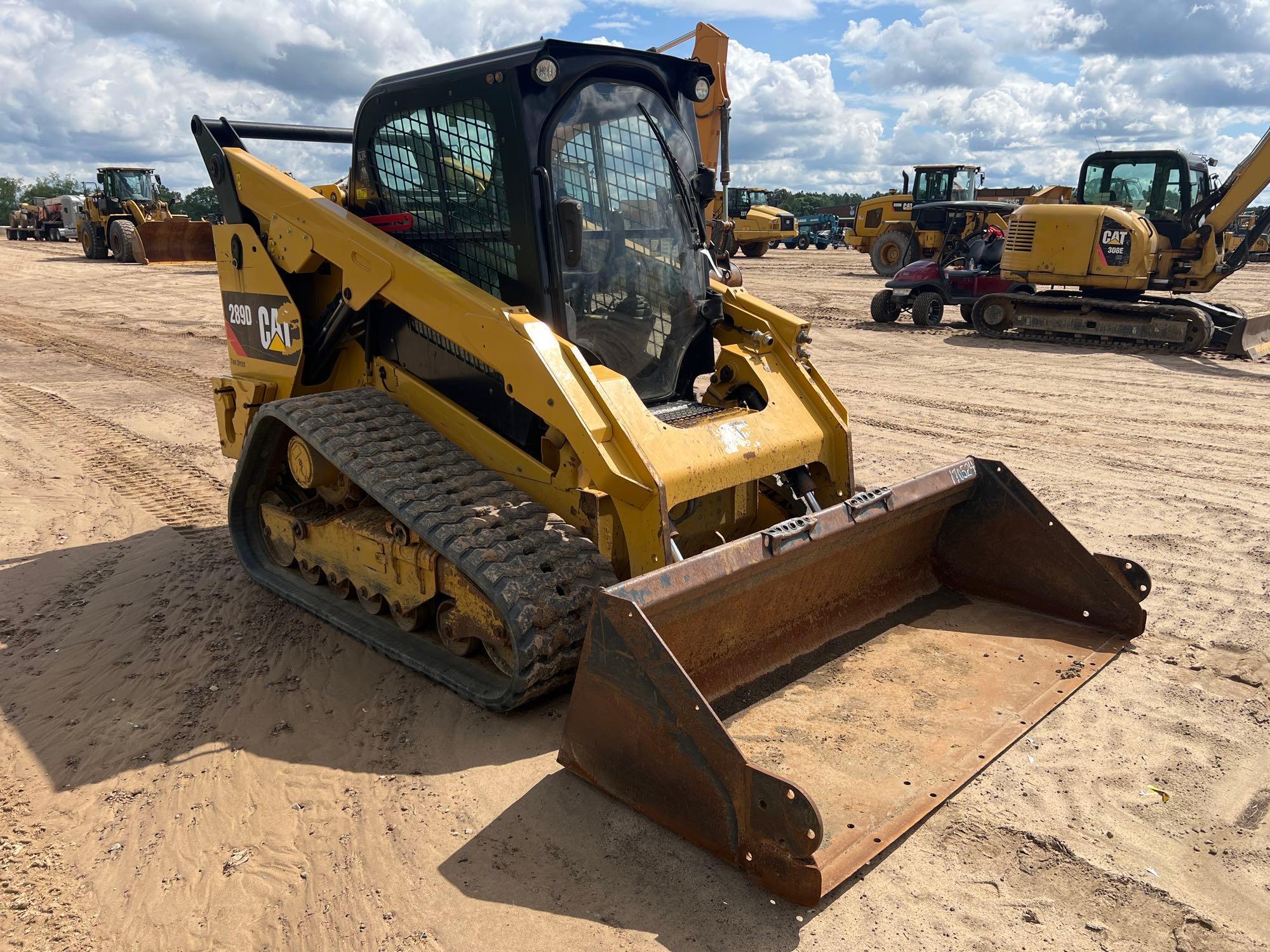 2015 CATERPILLAR 289D SKID STEER