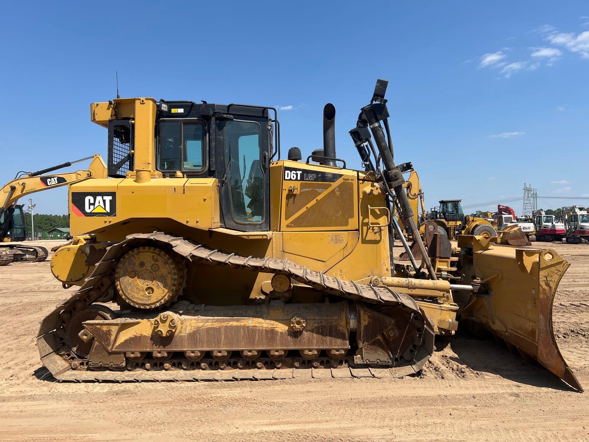 2015 CATERPILLAR D6T LGP HI-TRACK CRAWLER DOZER