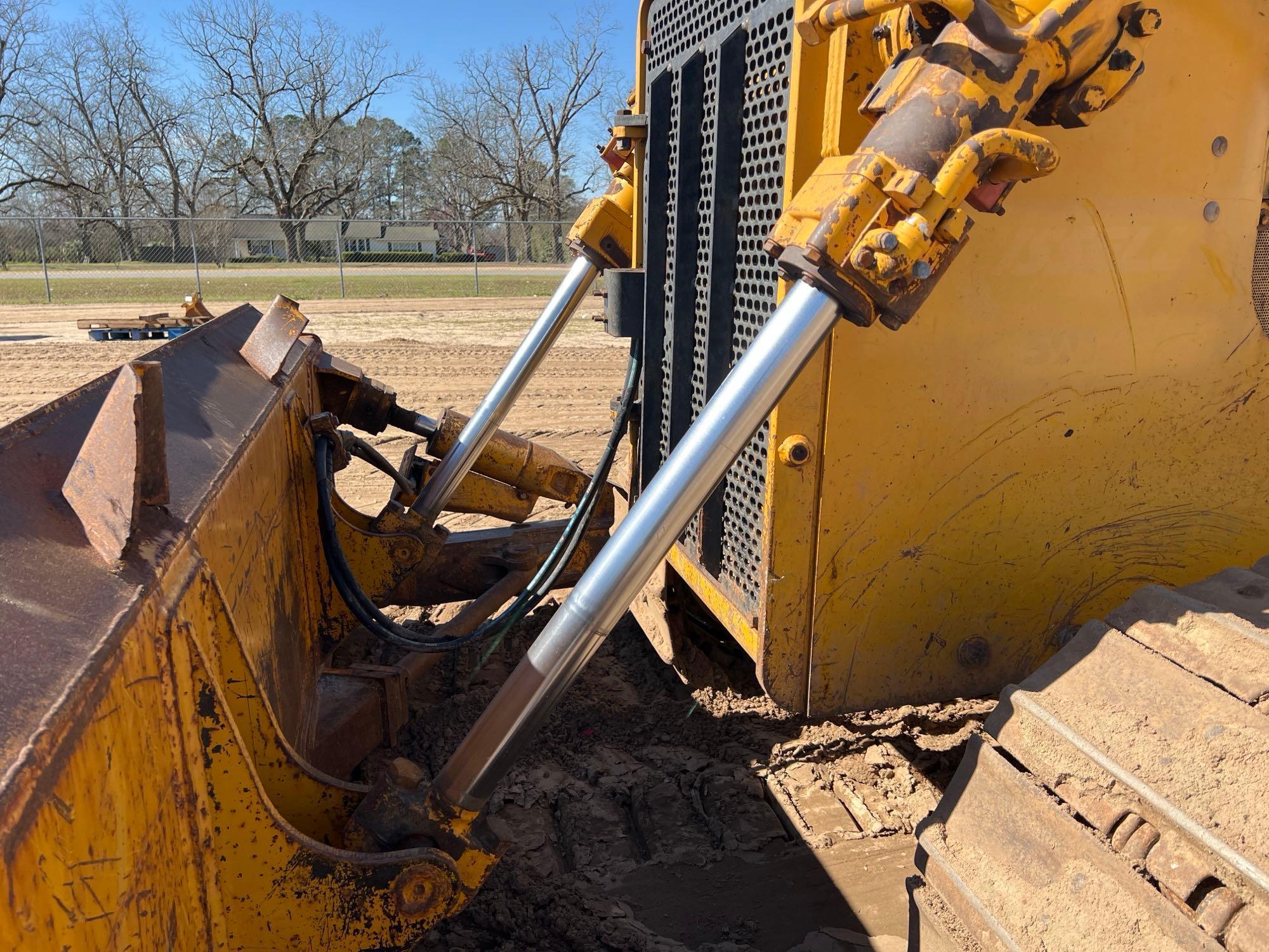 1989 JOHN DEERE 750B LONG TRACK CRAWLER DOZER