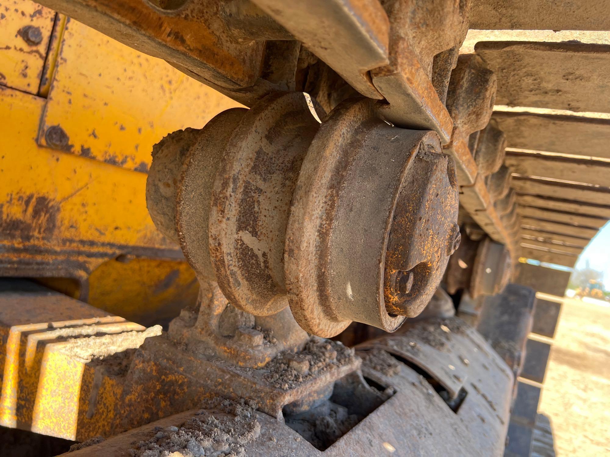 1989 JOHN DEERE 750B LONG TRACK CRAWLER DOZER