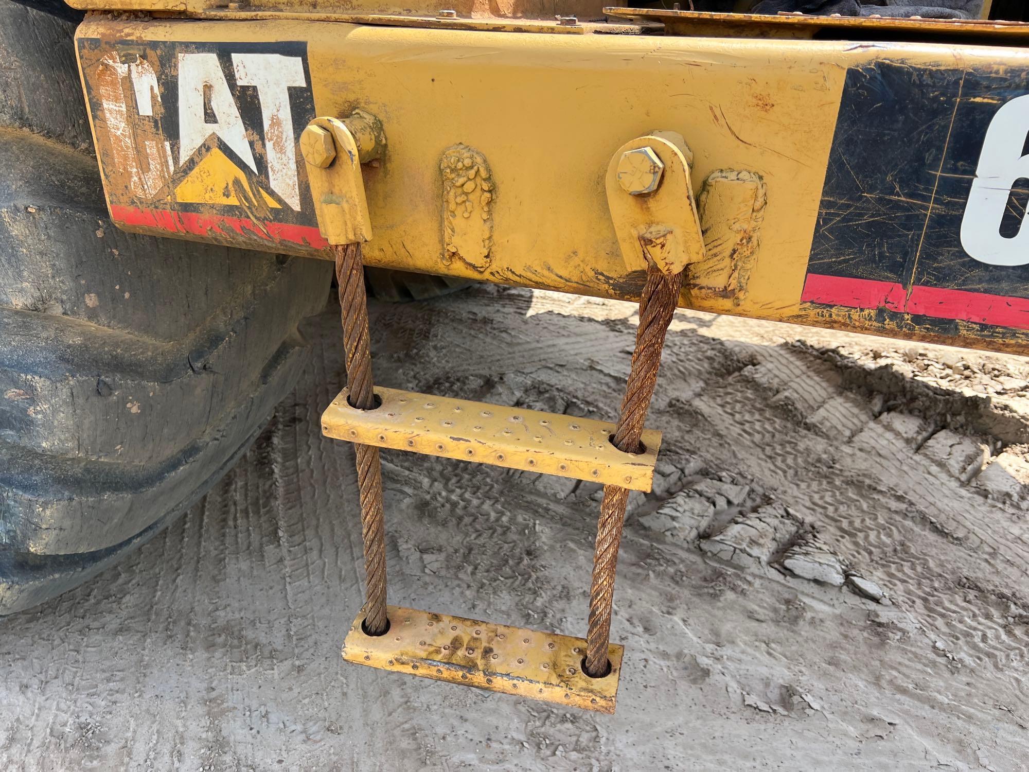 1987 CATERPILLAR 621E MOTOR SCRAPER