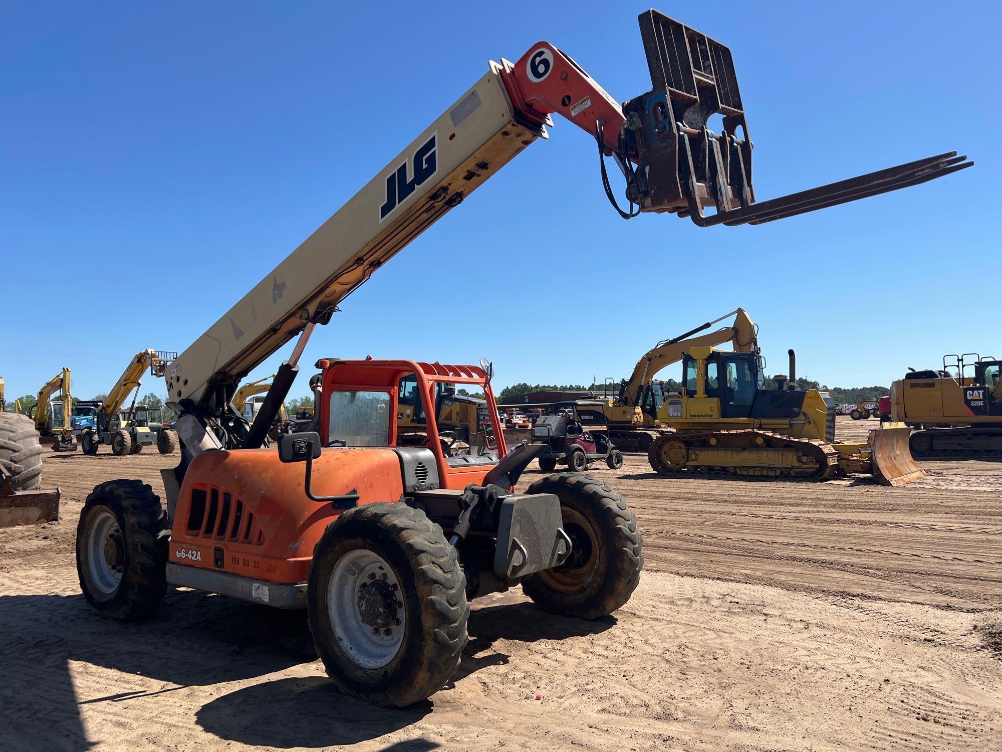 JLG G6-42A TELESCOPIC FORKLIFT