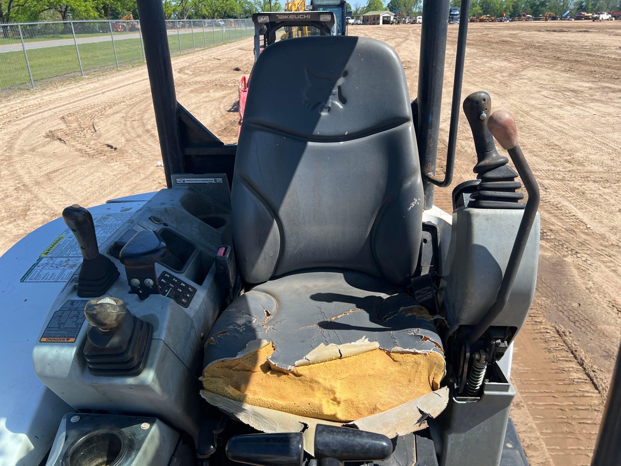 2016 BOBCAT E32 EXCAVATOR