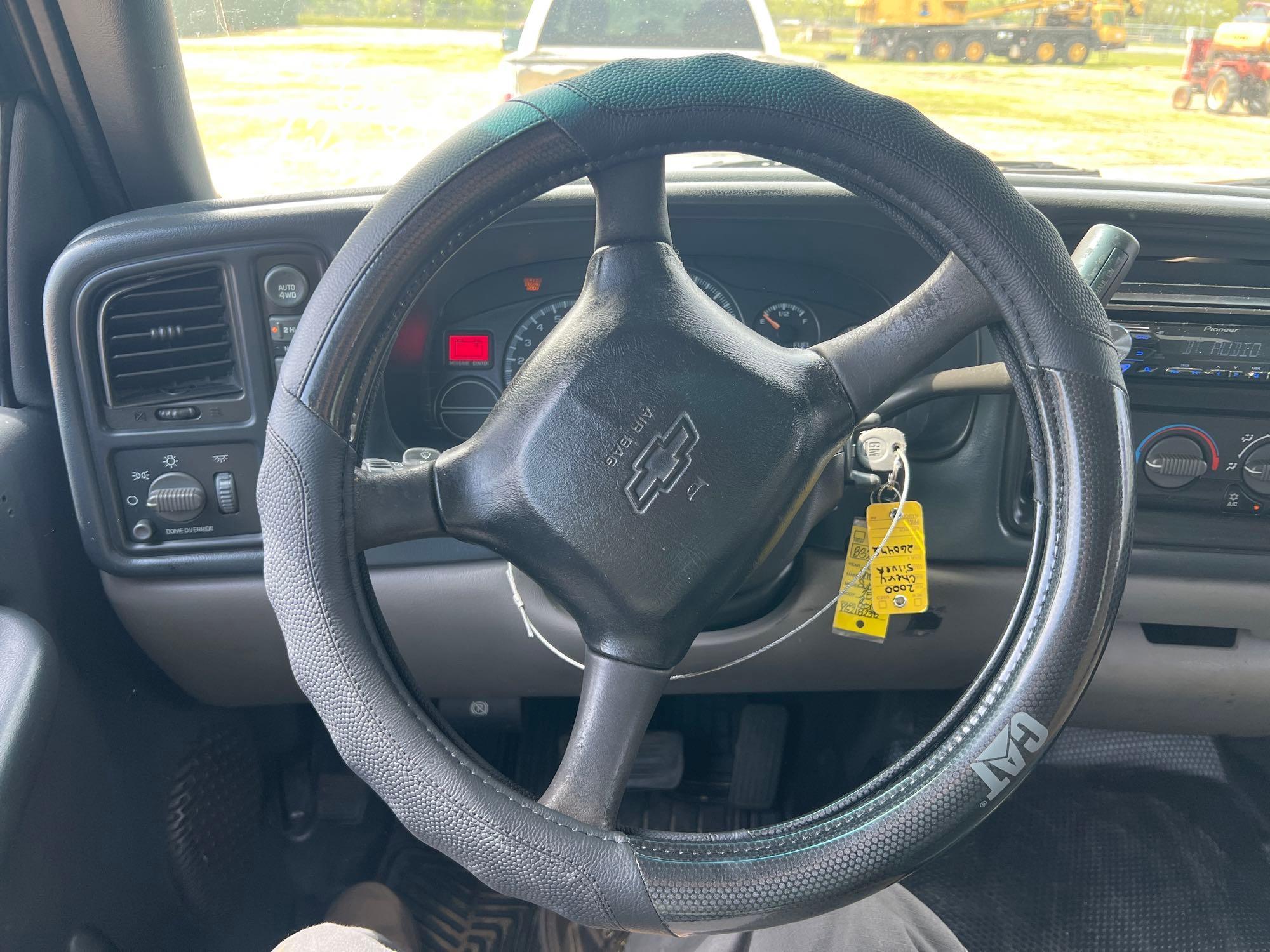 2000 CHEVROLET 2500 SUBURBAN