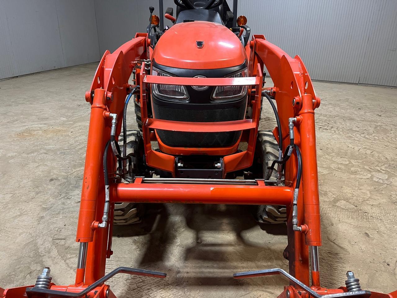 2019 Kubota B2601 Tractor with Loader