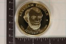 24KT GOLD LAYERED 2009 ABRAHAM LINCOLN TOKEN