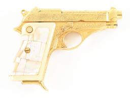 (C) GOLD PLATED AND ENGRAVED BERETTA MODEL 70 SEMI AUTOMATIC PISTOL WITH CASE.
